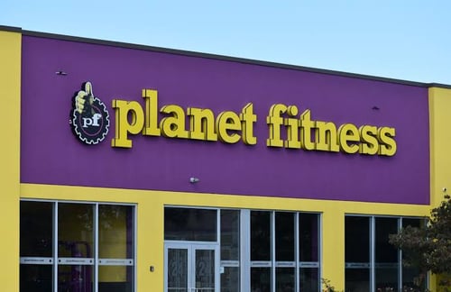 Planet Fitness Franchise Cost Breakdown (2026): Fees, Profits & Earnings